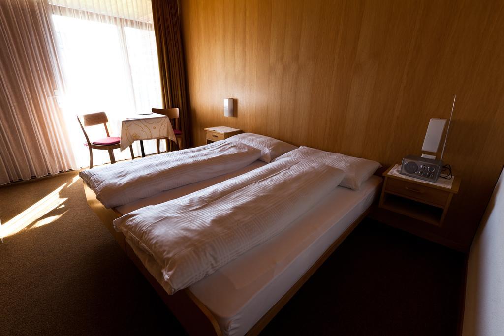Hotel Garni Simplon Brigerbad Δωμάτιο φωτογραφία